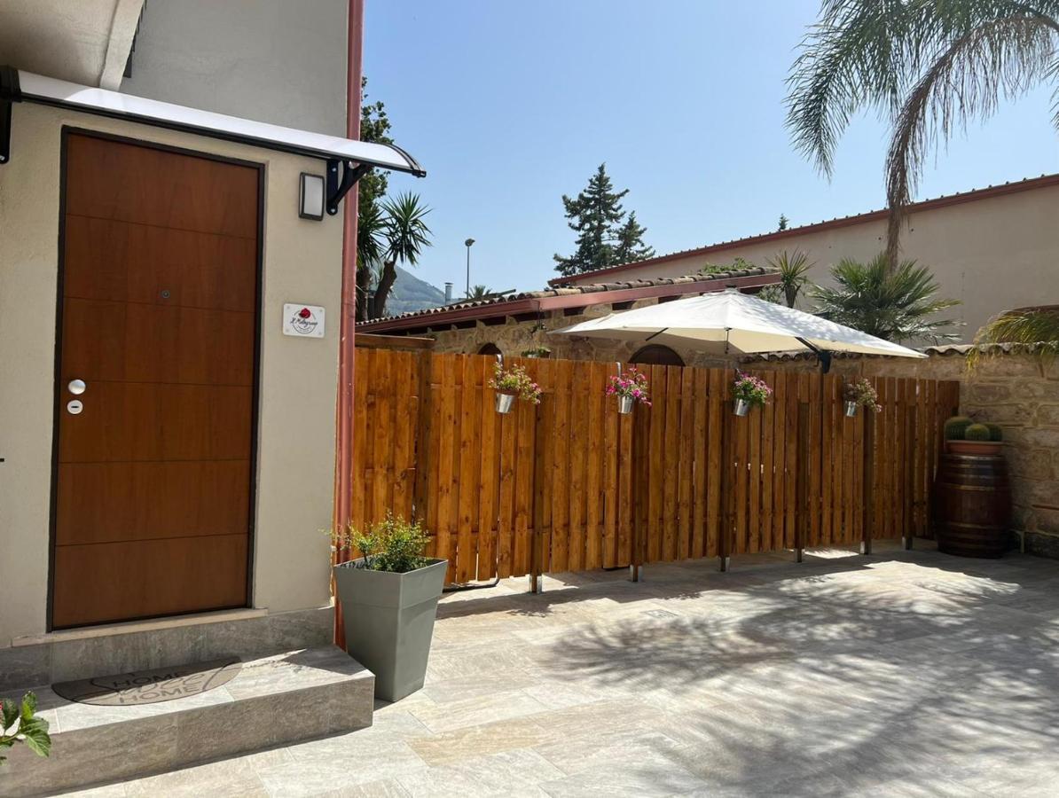 카리니 Il Melograno B&B 외부 사진